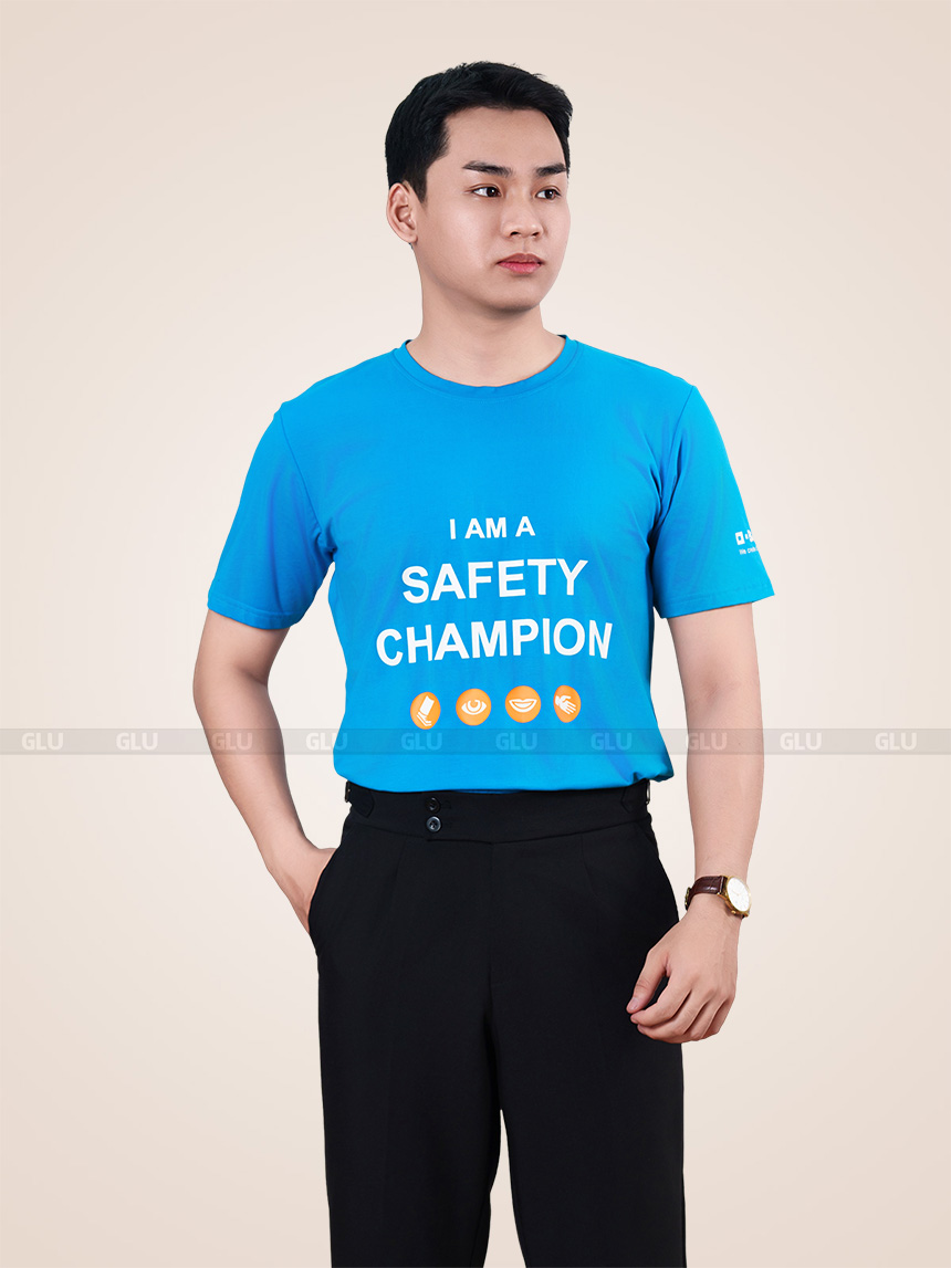 រោងចក្រកាត់ដេរឯកសណ្ឋានមានគុណភាព បន្ទាយមានជ័យ 1