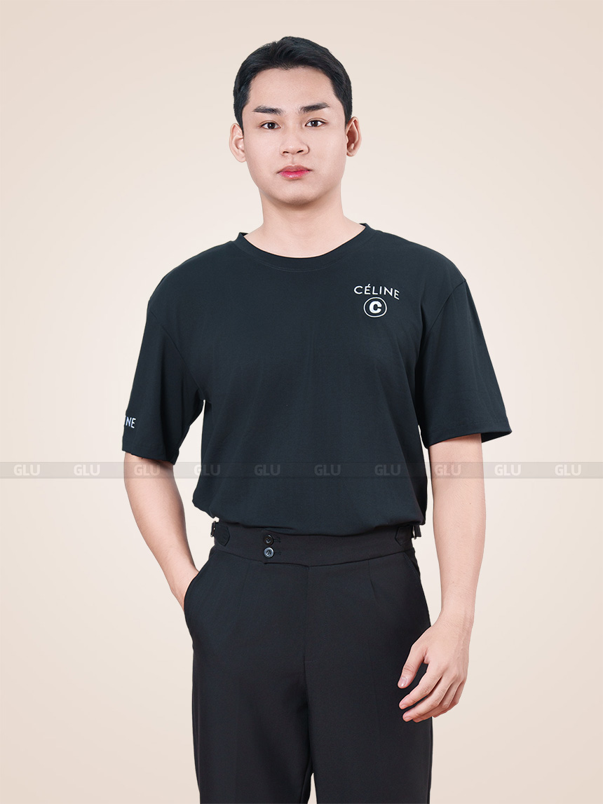 សិក្ខាសាលាកាត់ដេរឯកសណ្ឋានក្រុមហ៊ុន នៅកណ្តាល 1