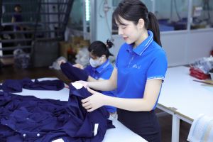 uniform manufacturing factory in cambodia (8)